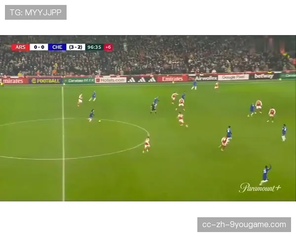 全场沸腾!运动员“绝杀”时刻点燃激情! 全场沸腾!运动员“绝杀”时刻点燃激情!